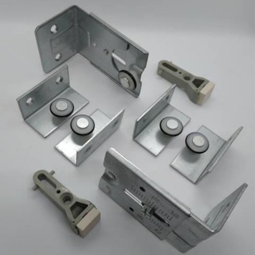 Guia Inferior Para Sistema De Portas De Correr Stb 11 Hettich 3 Portas