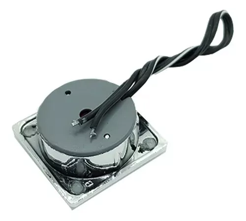 Led De Embutir Quadrado 40 X 40 Mm 4 Leds Luz Amarela (Quente) Cromado Base Hs