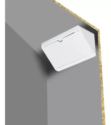 Cantoneira Plastica C/ Capa 20 X 20 X 42 Branca (Kit C/20) Cantoneira Plastica C/ Capa 20 X 20 X 42 Branca (Kit C/20)